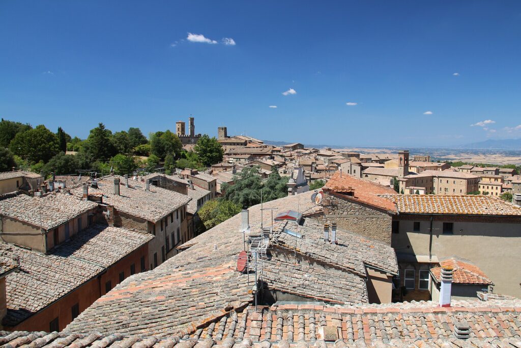 Volterra — a walk through Etruscan time